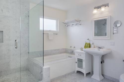 Our bathroom remodeling contractors are seasoned professionals at all types of home bathroom renovations, including small bathroom remodels. Serving clients in Randolph, Morristown, Denville, Rockaway, Parsippany, Morris Plains, Mount Olive, and Flanders, New Jersey.